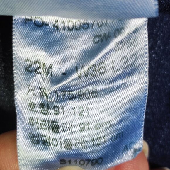 Signature Gold by Levi Strauss jeans women's size 22M ink blue mid-rise straight - Picture 15 of 16